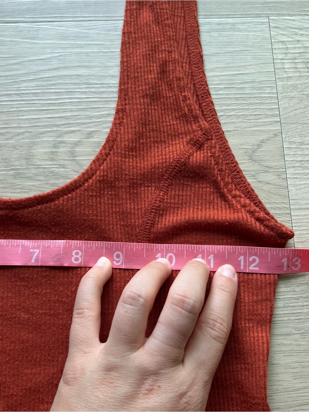 Rust Red Ribbed Scoop Neck Tank Top - Picture 2 of 4
